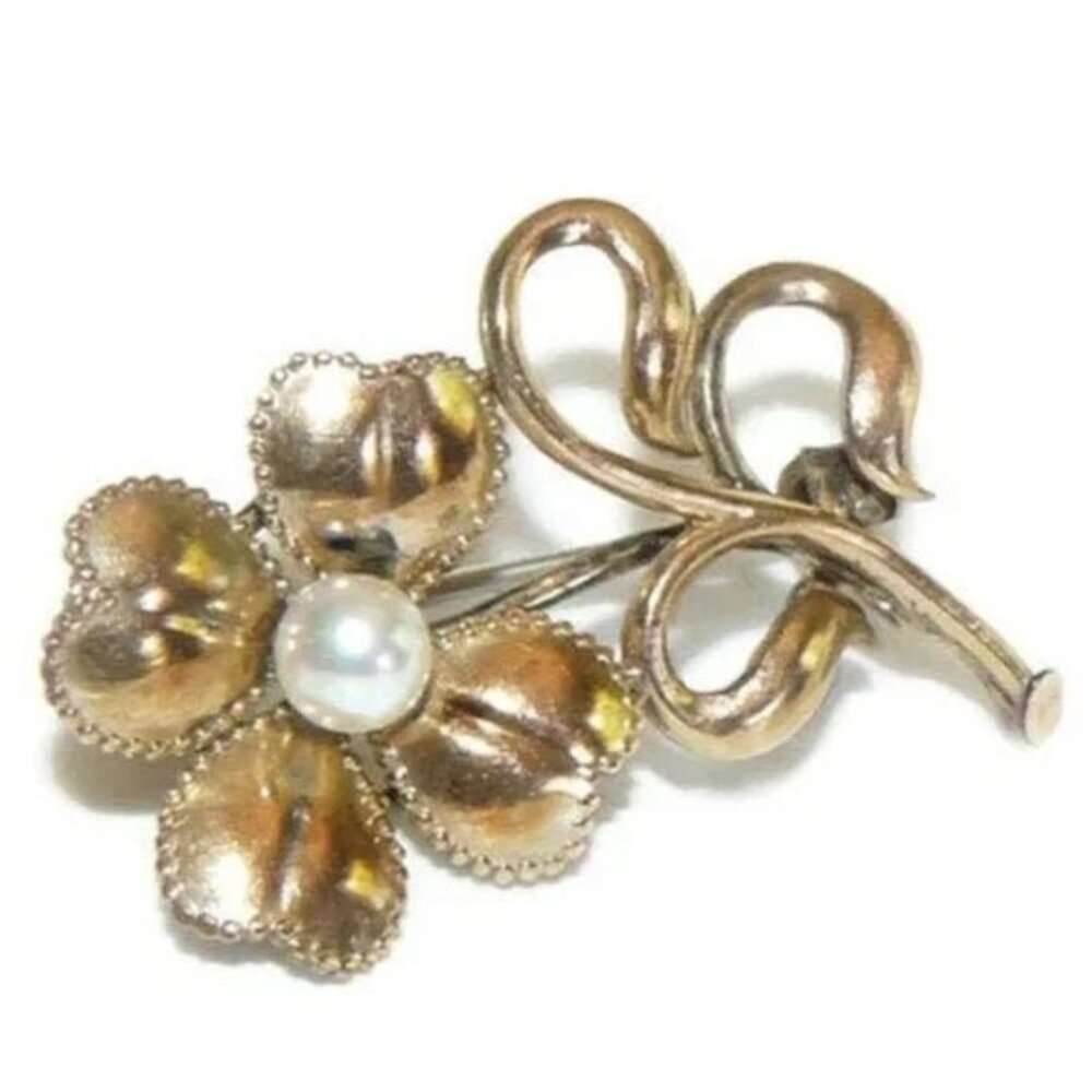 Vintage Pearl Flower Pin in Gold Fill - Elegant Antique Brooch‎